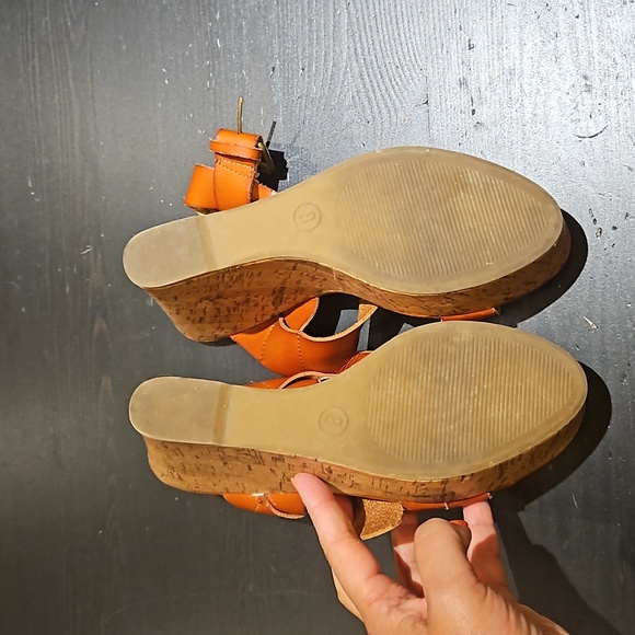 Brown leather wedges - Picture 6 of 6